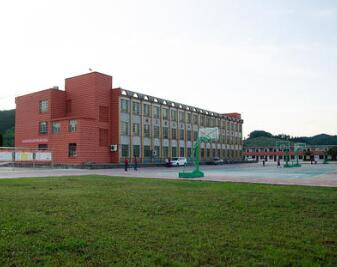 貴陽(yáng)市開陽(yáng)縣二中
