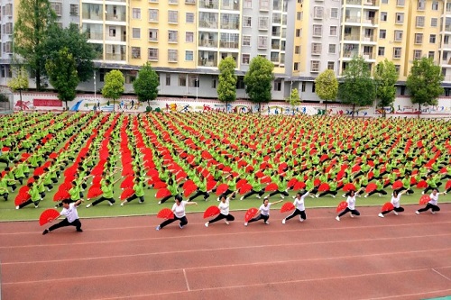 報考黔西中等職業(yè)學校，選什么專業(yè)好