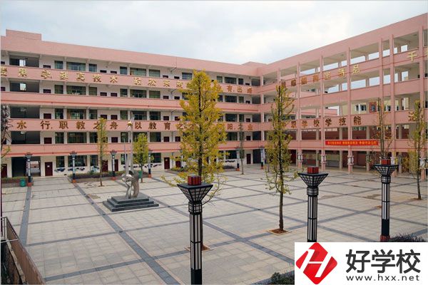 永州市祁陽縣職業(yè)中專學(xué)校怎么樣？是什么性質(zhì)？