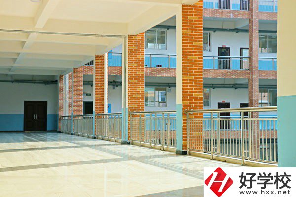 永州師范高等?？茖W(xué)校、湖南九嶷職業(yè)技術(shù)學(xué)院