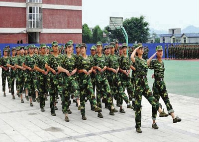 湘西高峰職業(yè)技術(shù)學(xué)校2024年報(bào)名一年多少學(xué)費(fèi)